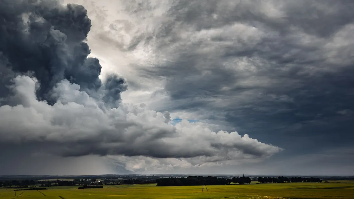 Reading Weather Signs in the Country: A Cloud and Wind Primer